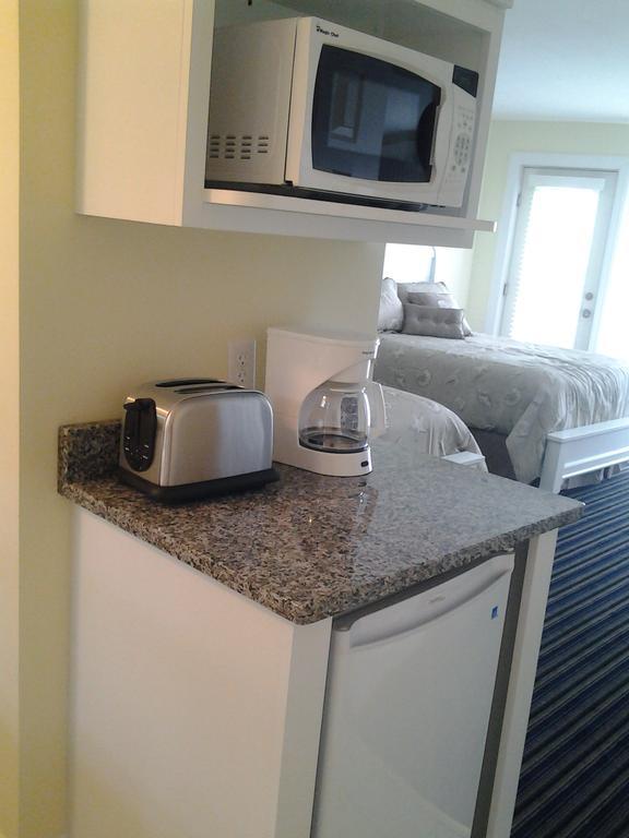 Surf & Sand Beach Motel Саут Ярмут Стая снимка